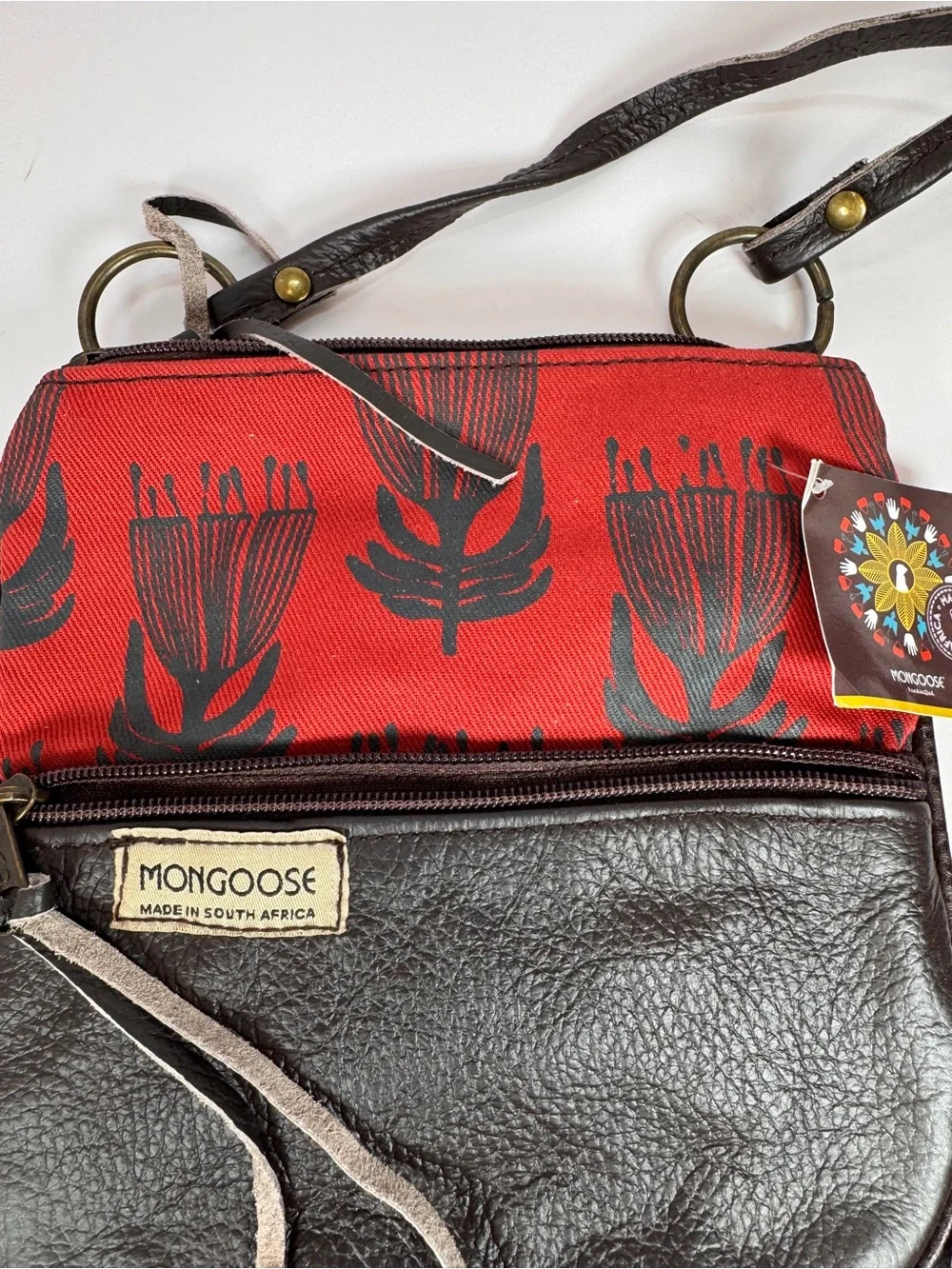 Mongoose-Made in South Africa Crossbody Floral Printed Purse. BRAND NEW w/ tag!